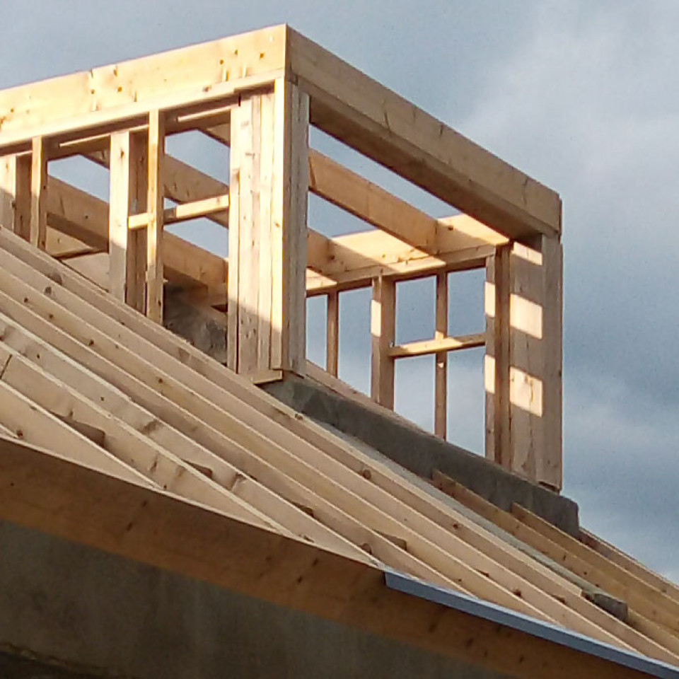 Монтаж каркаса мансарды с плоской кровлей